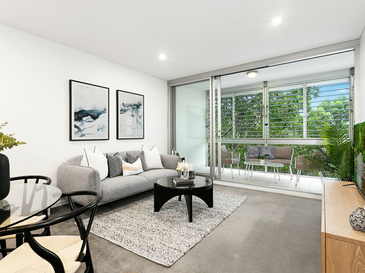32/4 Alexandra Drive, Camperdown - image 1