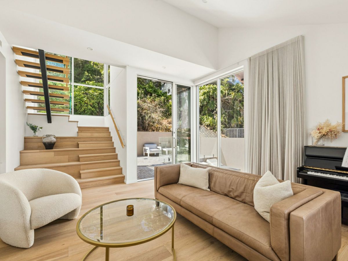 7 Pembrew Crescent, Earlwood - image 2