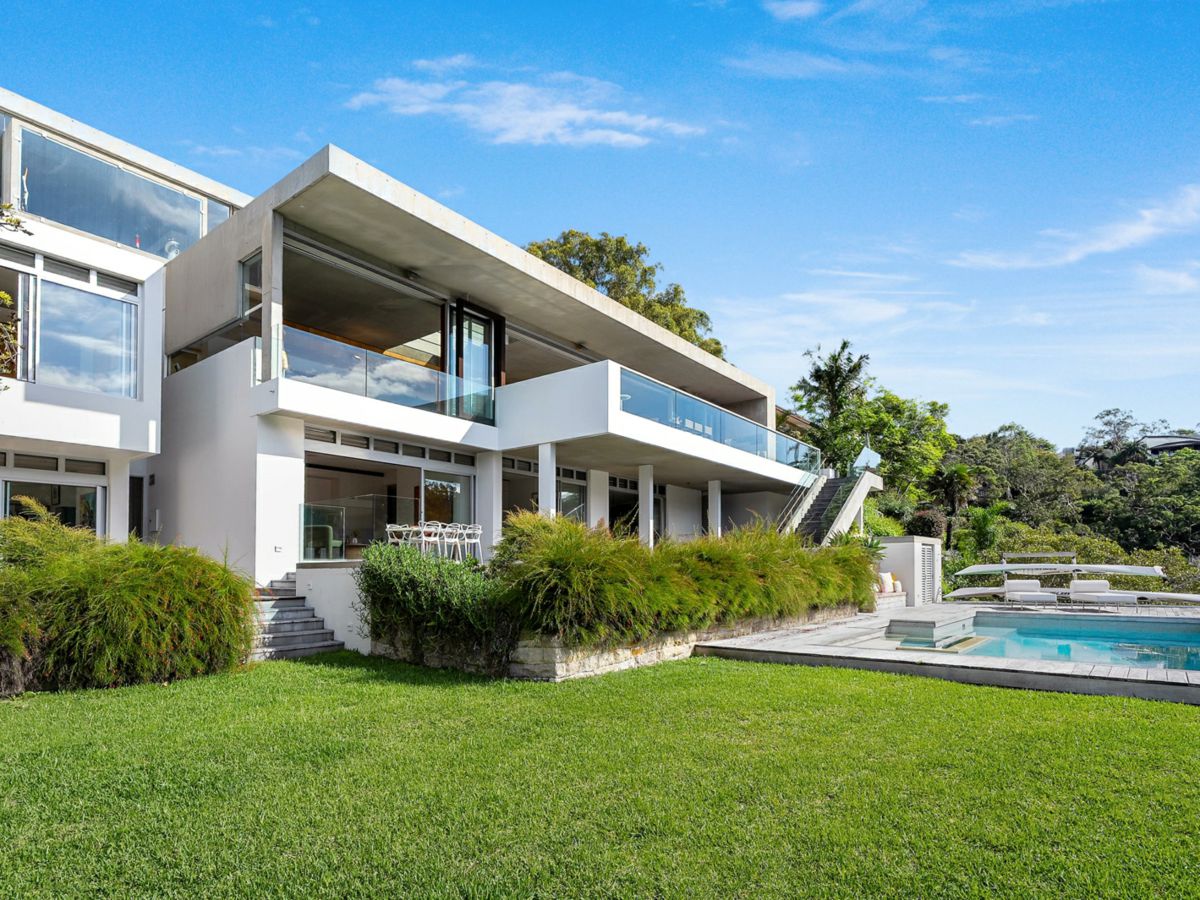 9 Point Road, Northwood - image 2