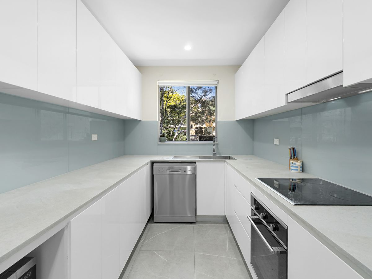10/2 Stokes Street, Lane Cove - image 2