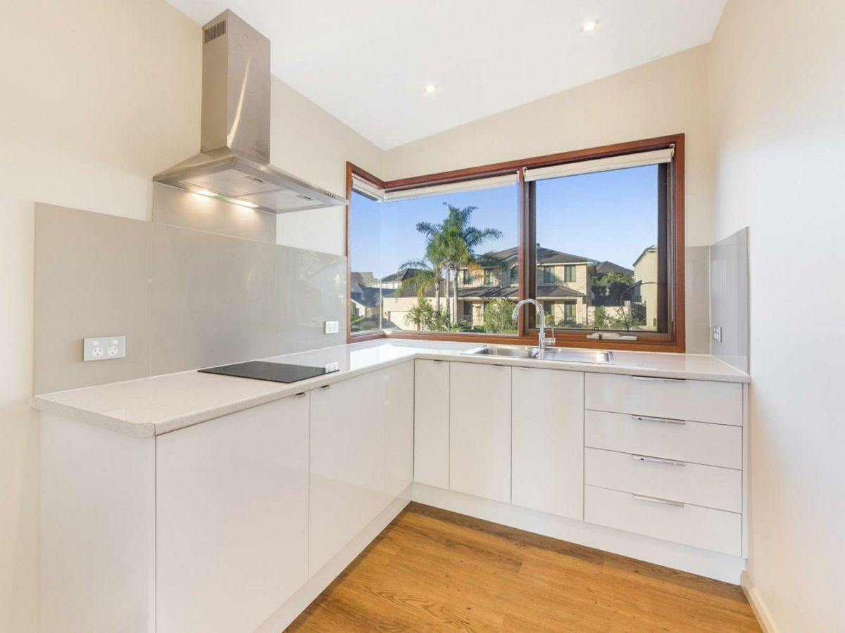 6A Hannah Avenue, Kellyville - image 3