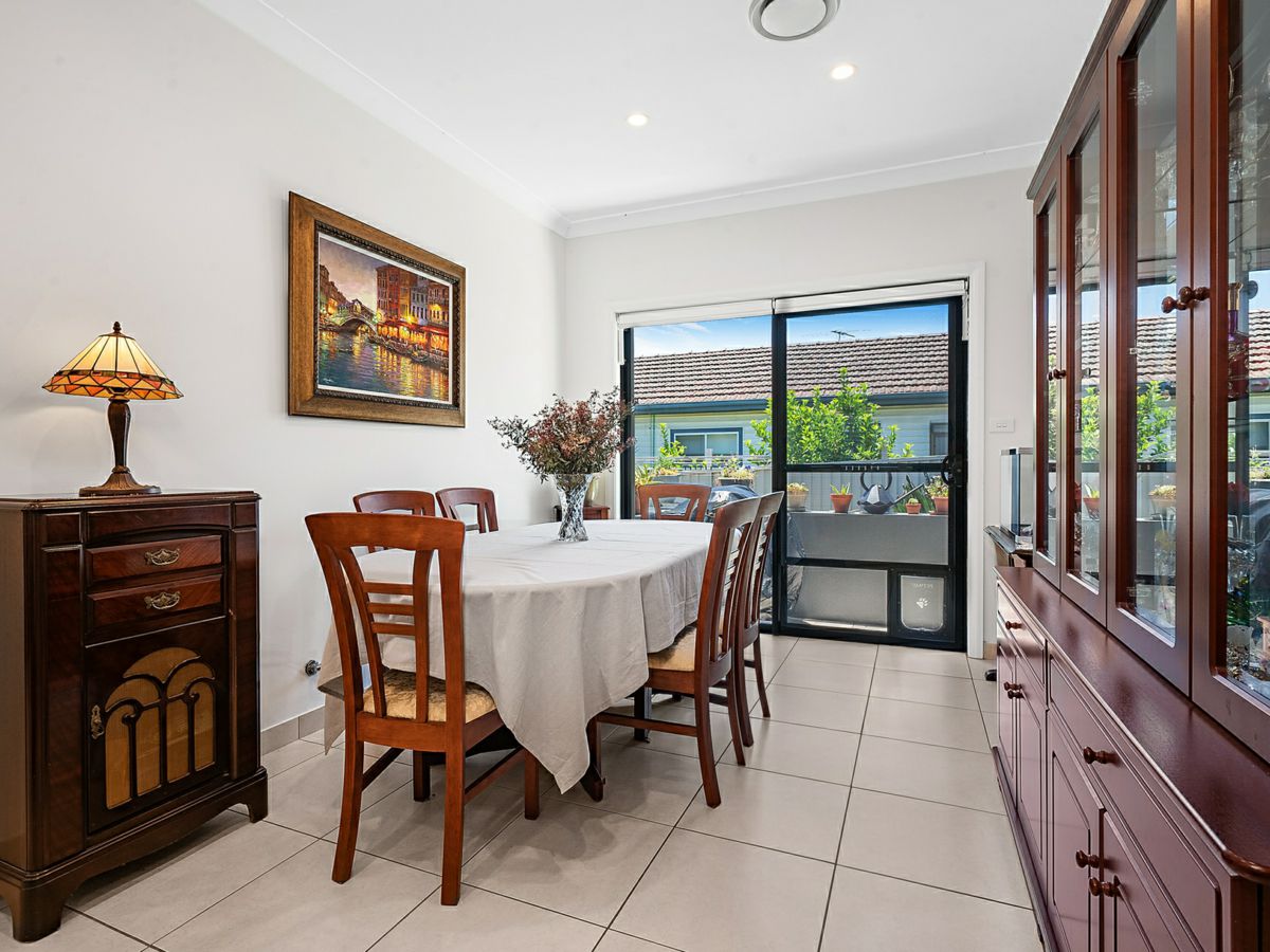 2/36 Watkins Road, Baulkham Hills - image 3