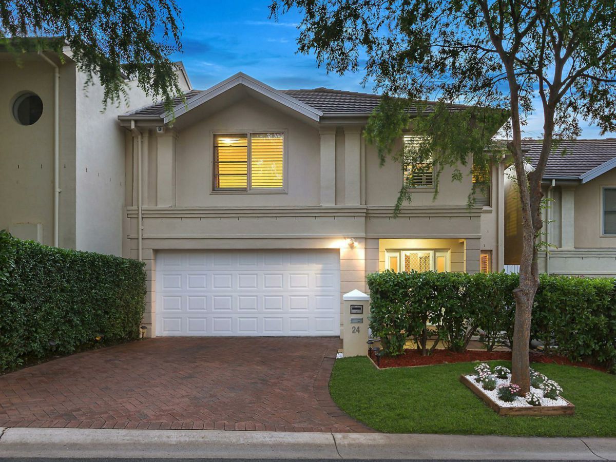 24 Skylark Circuit, Bella Vista - image 1