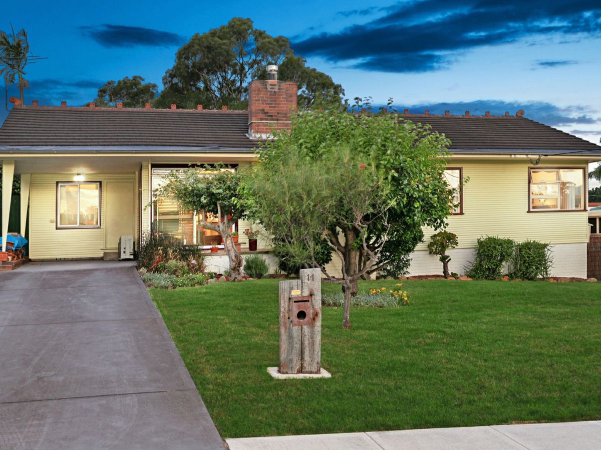11 Edgar Street, Baulkham Hills - image 1