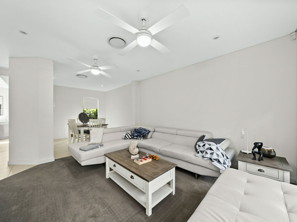 20/2 Mccausland Place, Kellyville - image 1