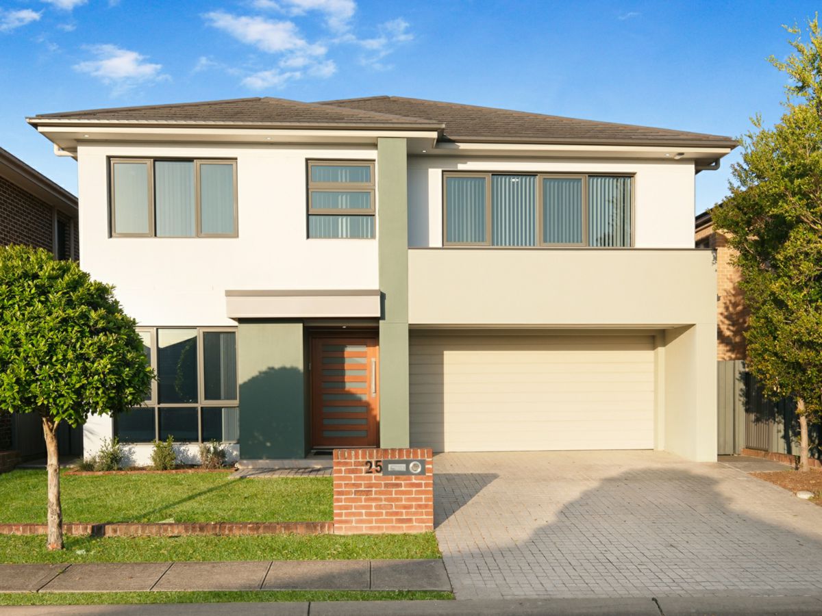 25 London Court, Kellyville - image 1