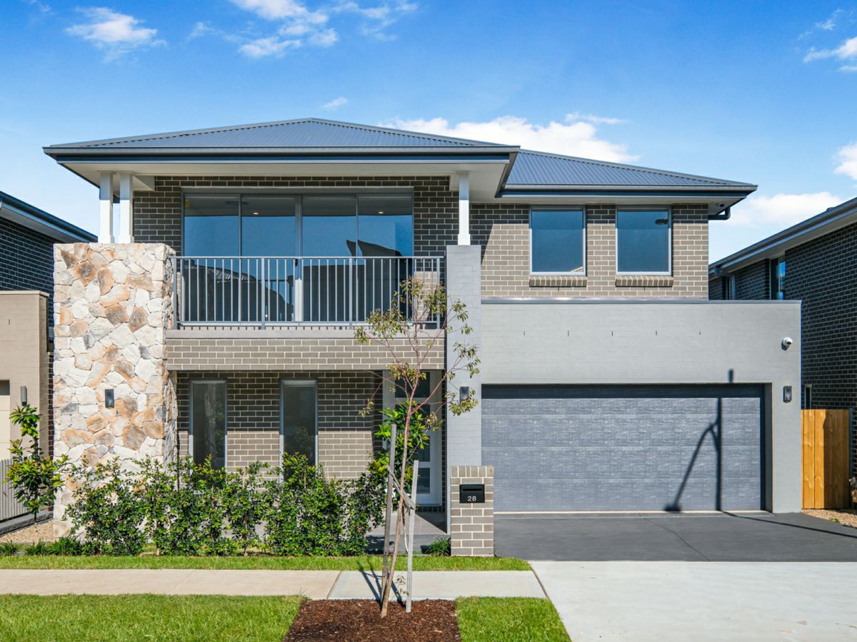 28 Tanika Street, Gables - image 1