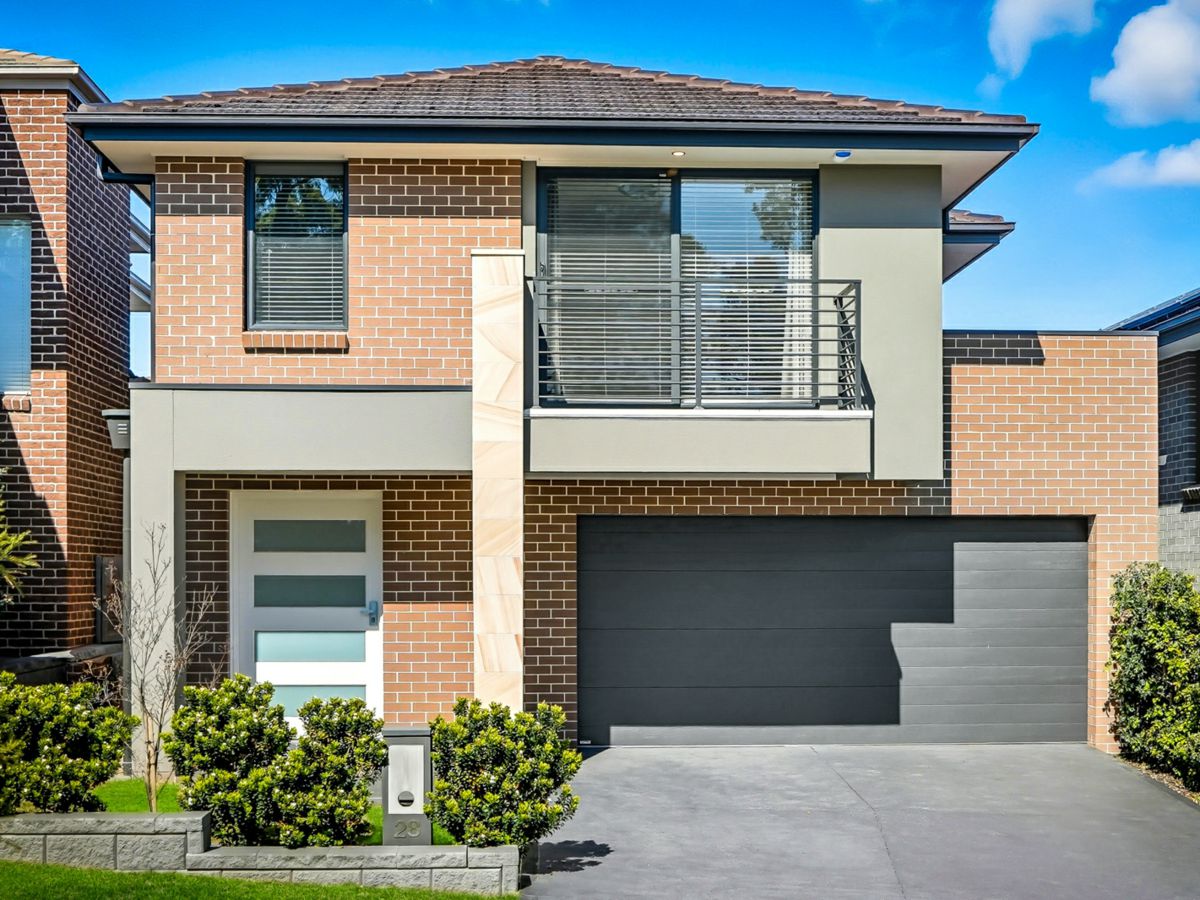 28 Canopus Parkway, Box Hill - image 1