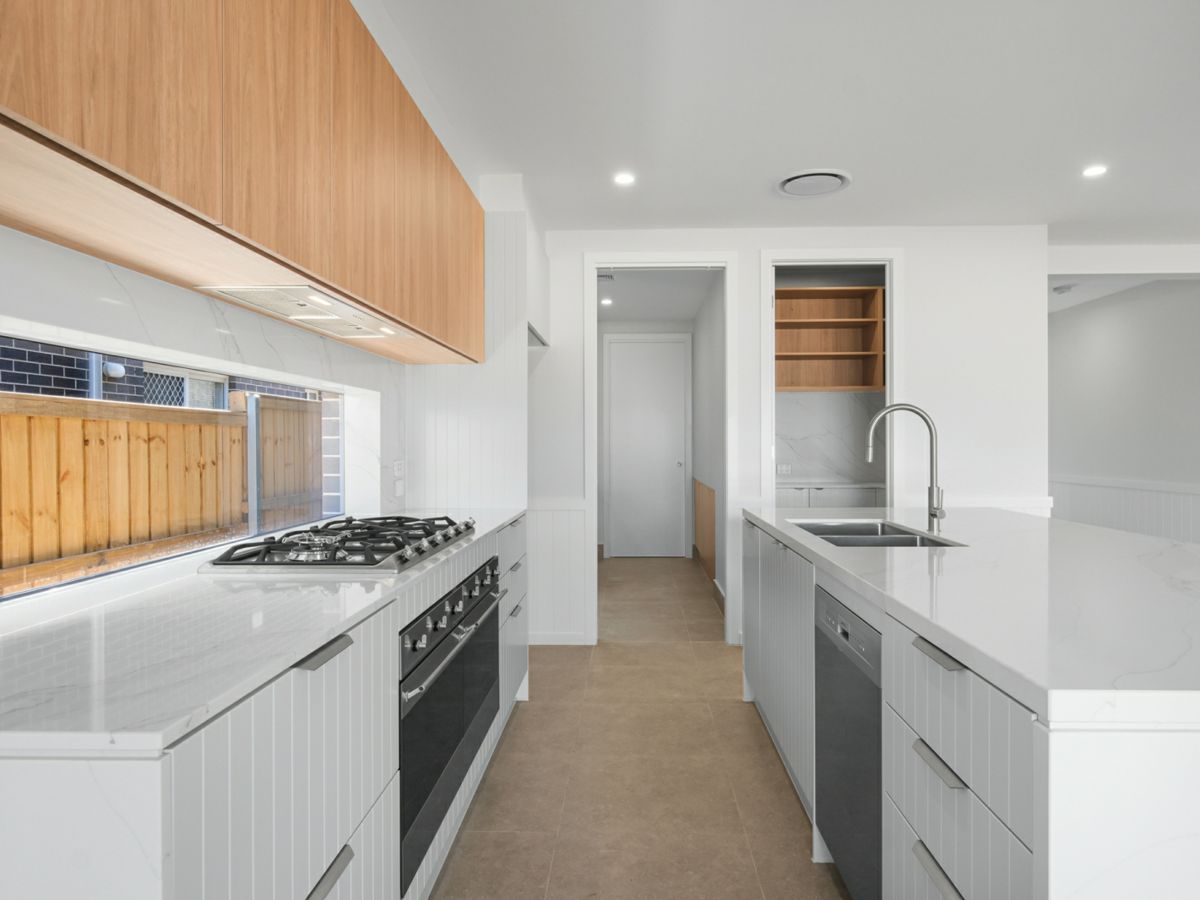 28 Tanika Street, Gables - image 3