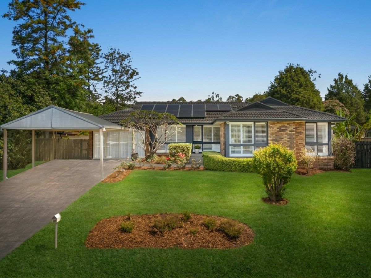 18 Lambert Crescent, Baulkham Hills - image 1