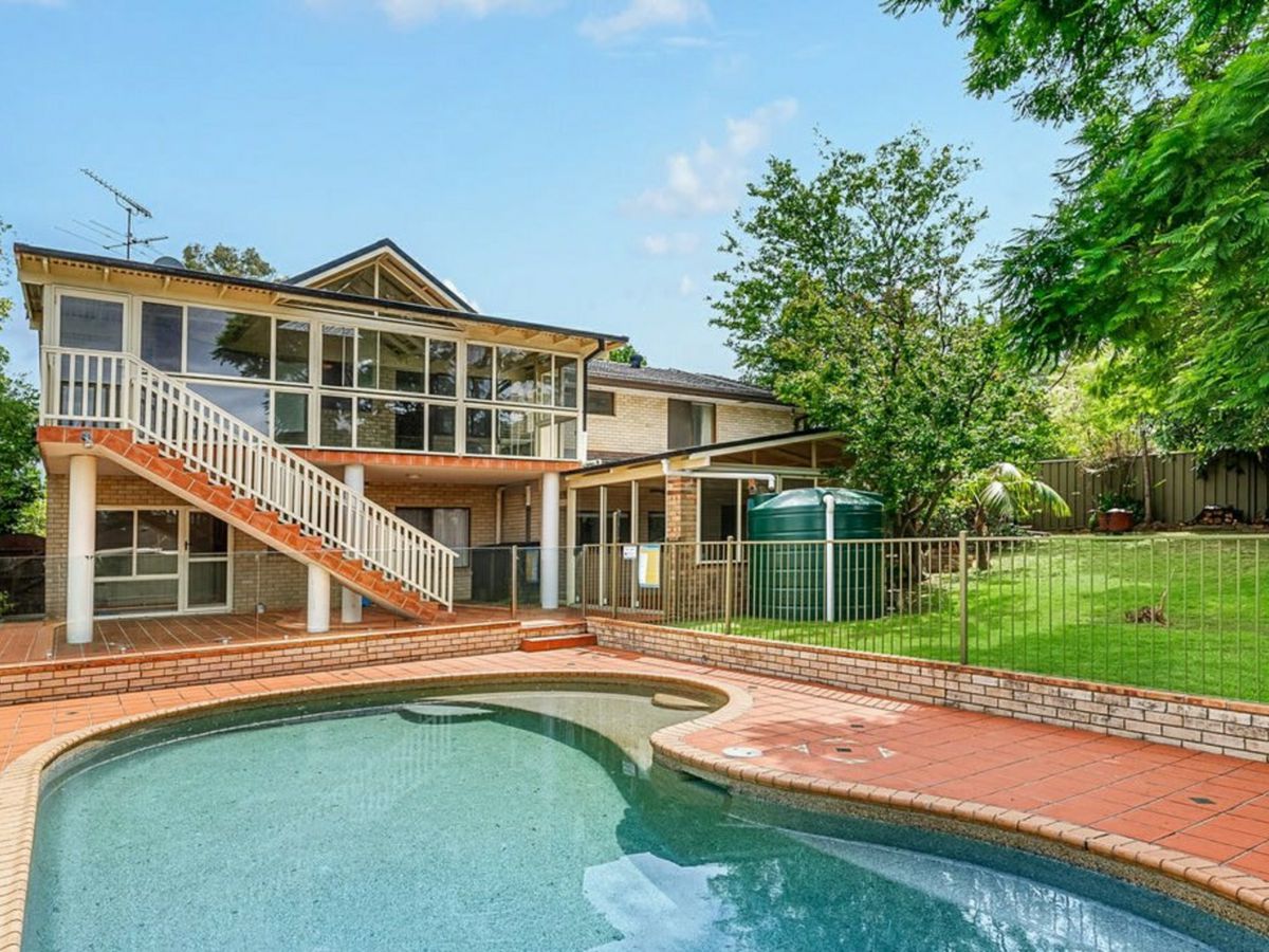 18 Karloon Road, West Pennant Hills - image 1