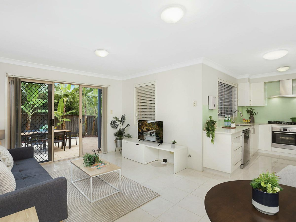 8/8 View Street, West Pennant Hills - image 2