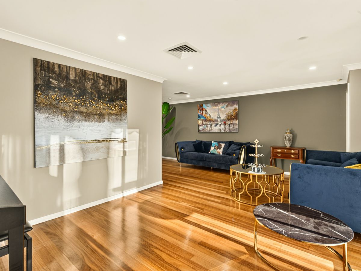 2 Cumberland Avenue, Castle Hill - image 3