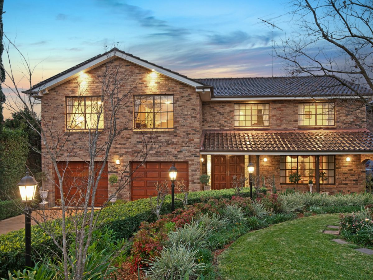 40 Hammond Court, Baulkham Hills - image 1