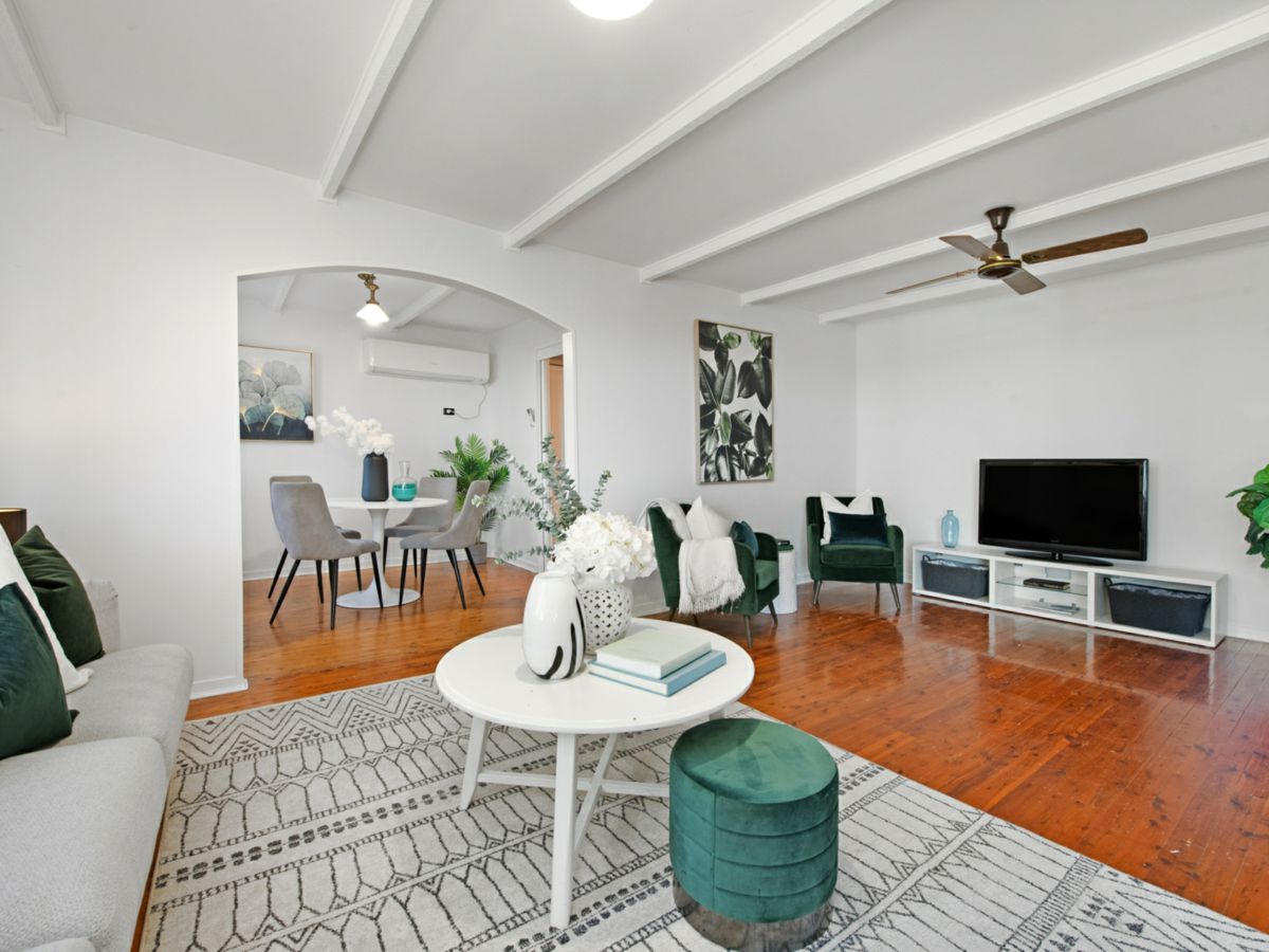 14 Tamboura Avenue, Baulkham Hills - image 3