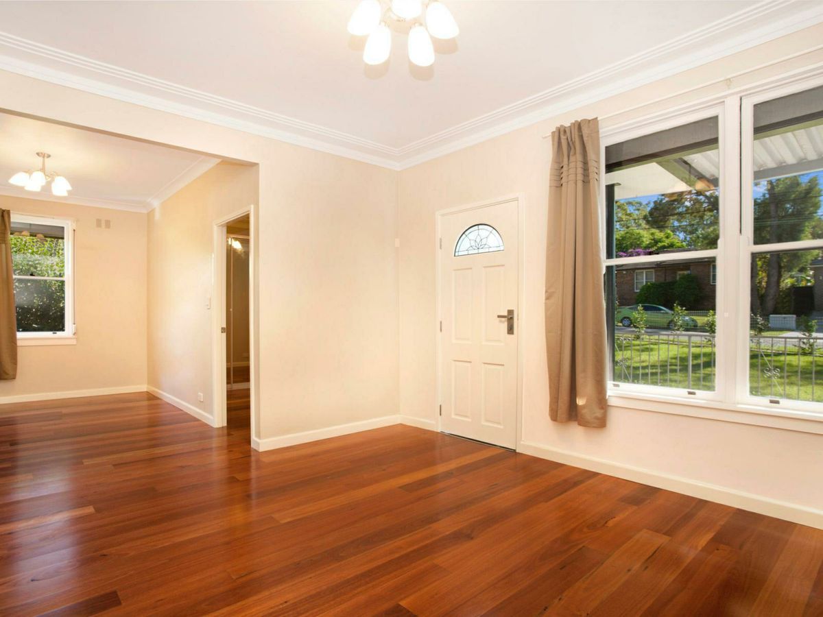 48 Barbara Boulevard, Seven Hills - image 3
