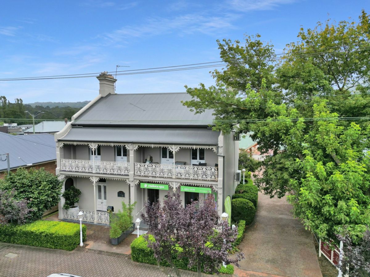 1/18 Merrigang Street, Bowral - image 2