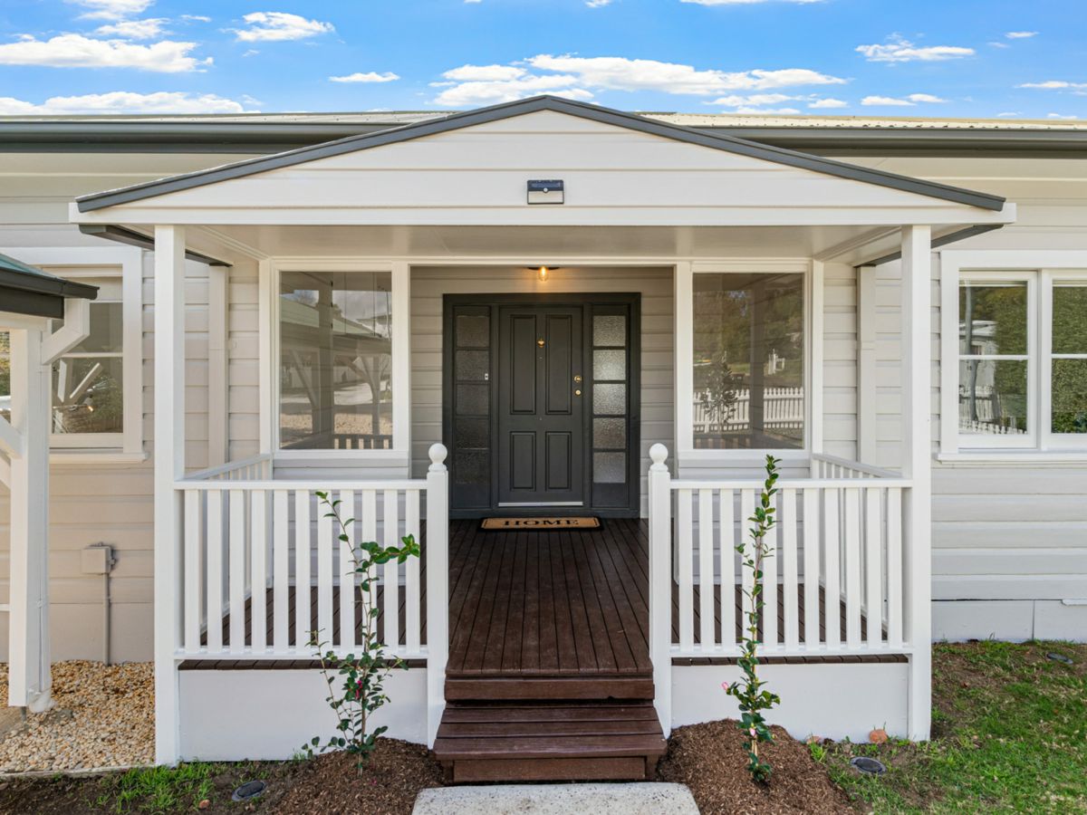 10 Henderson Avenue, Mittagong - image 2