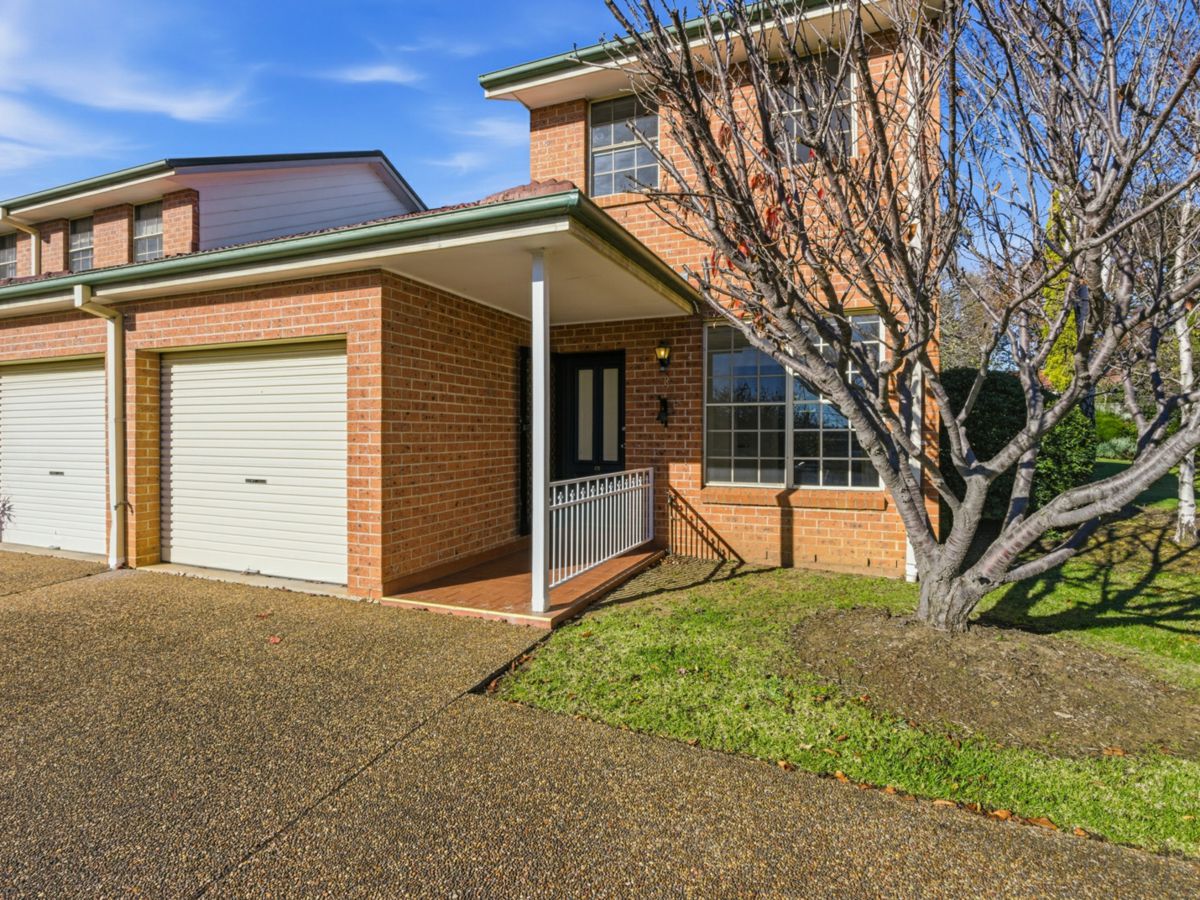 3/11 Funston Street, Bowral - image 1