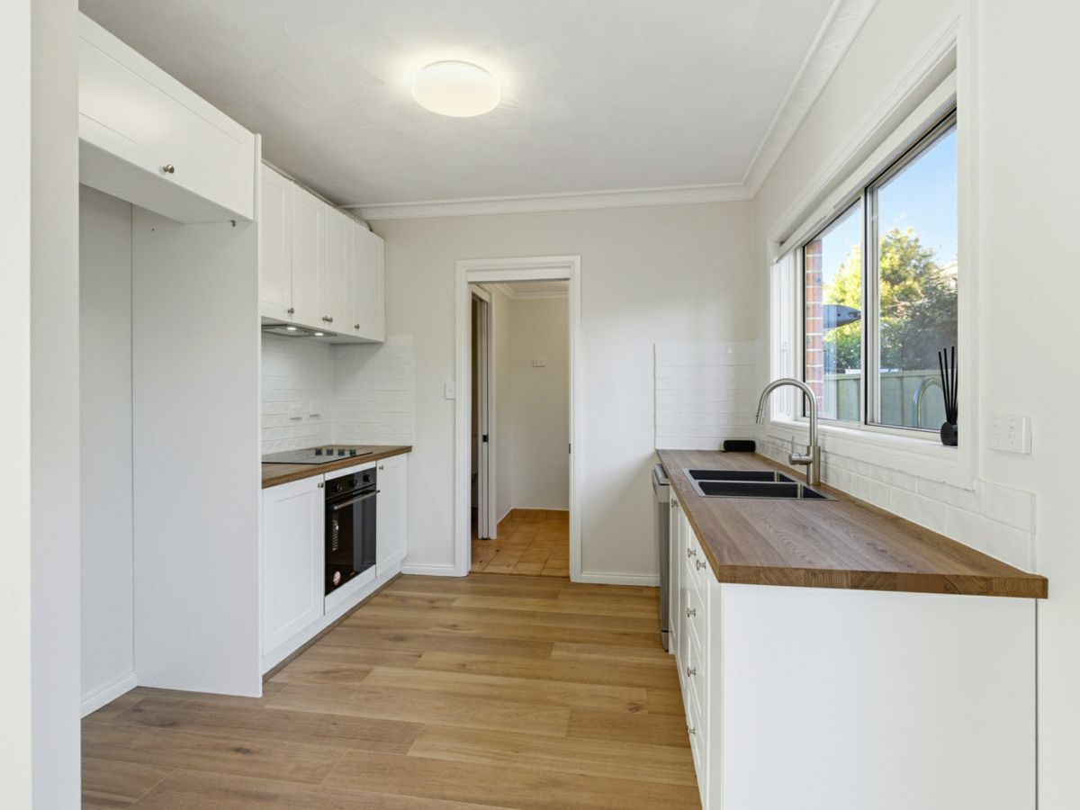 3/11 Funston Street, Bowral - image 2