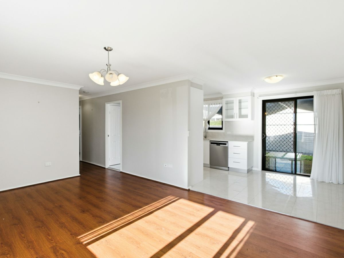 7 Rush Lane, Braemar - image 2