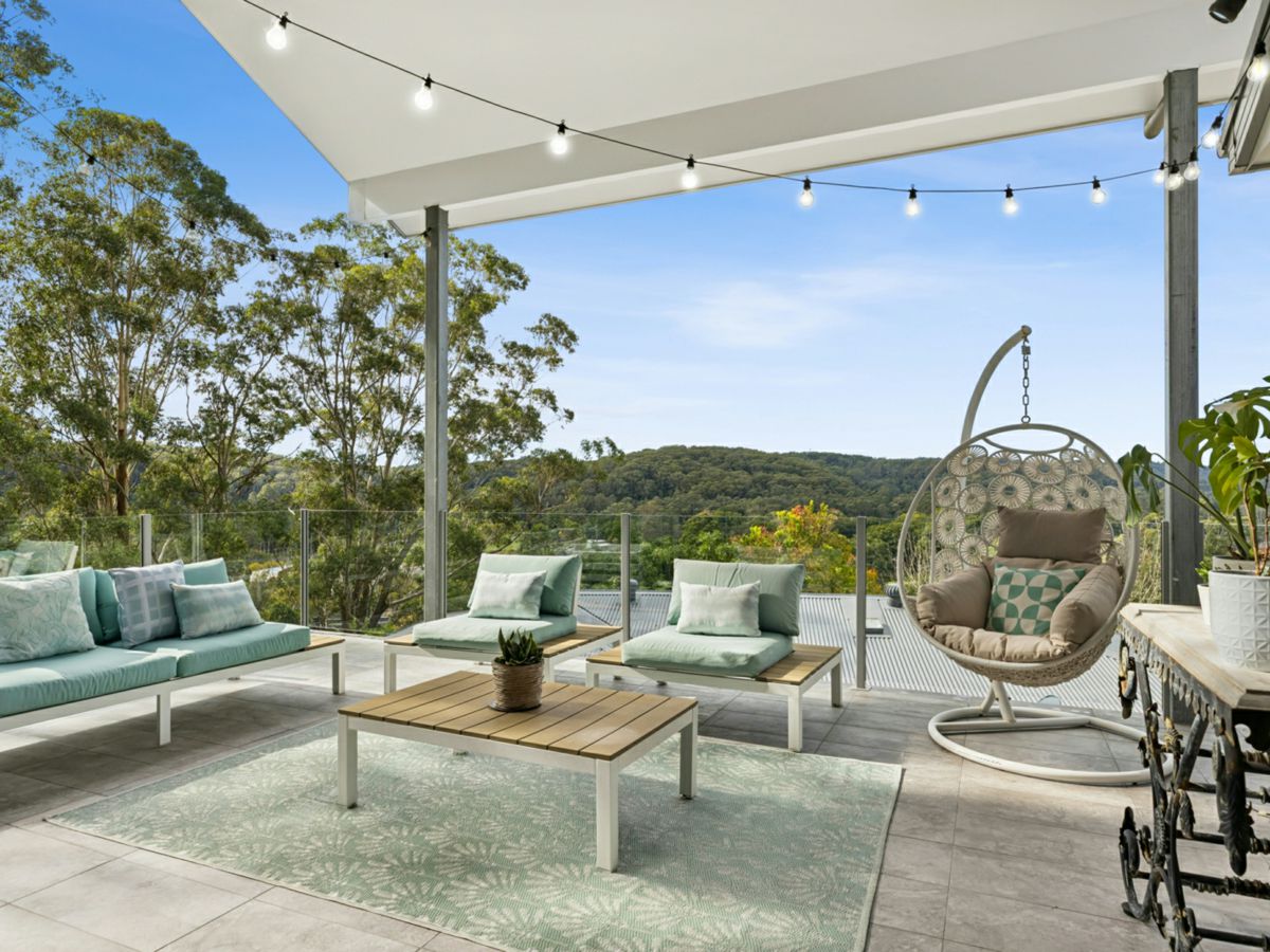 17 King Street, Ourimbah - image 1
