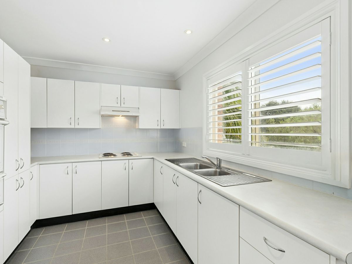 3/2 Farnell Road, Woy Woy - image 2