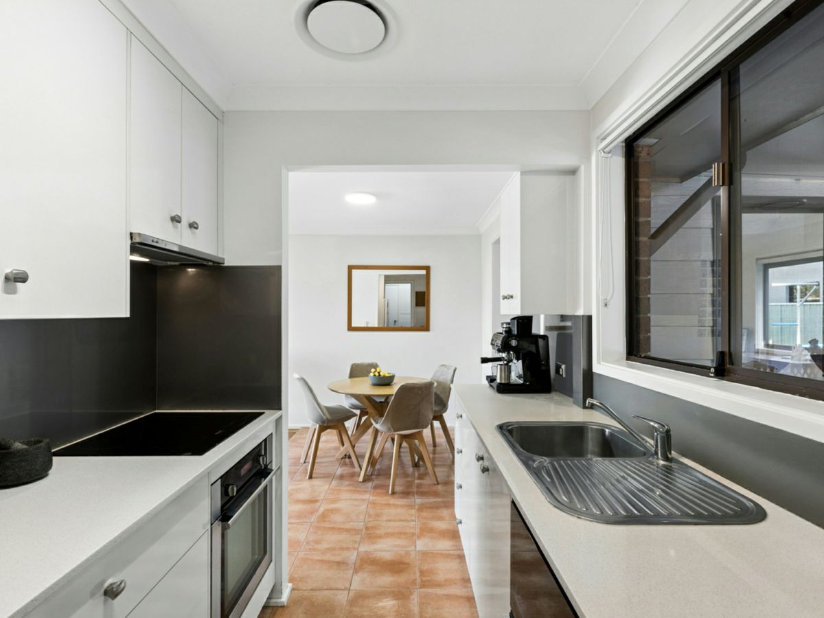 4 Moruya Close, Koolewong - image 2