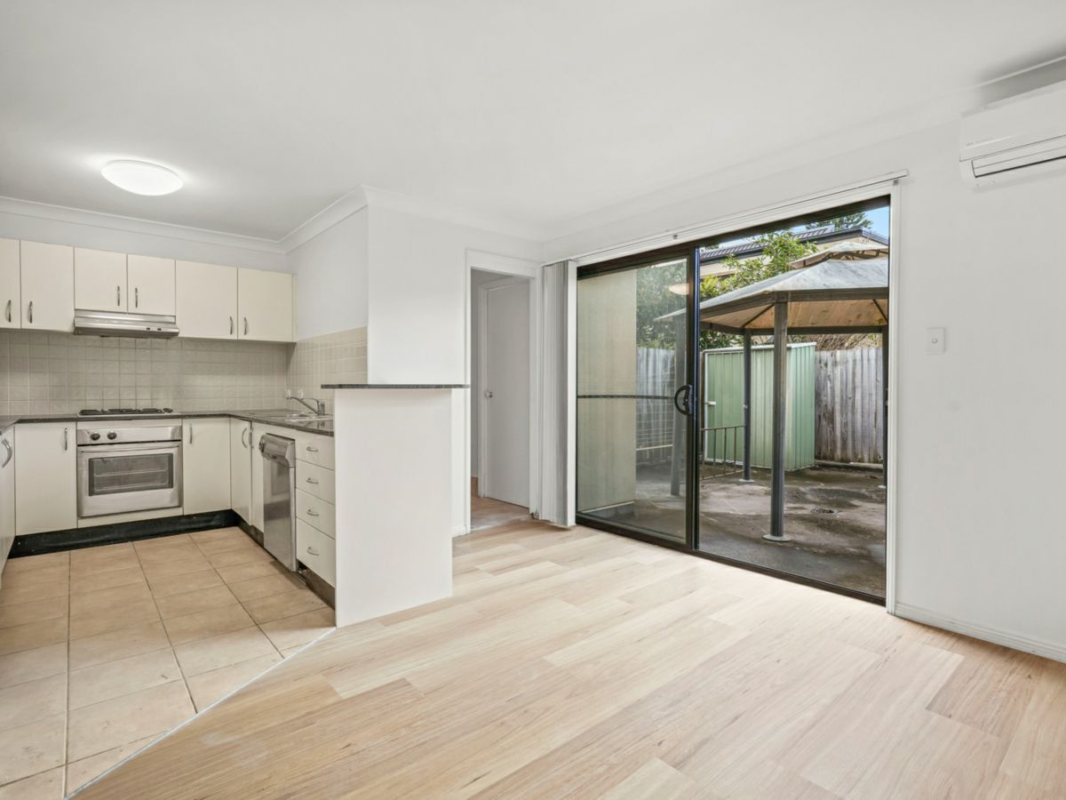 13/55 Dwyer Street, North Gosford - image 1