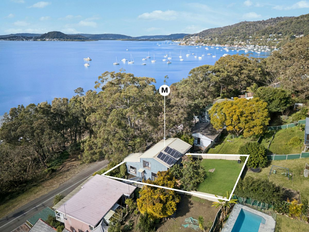 332 Glenrock Parade, Tascott - image 1