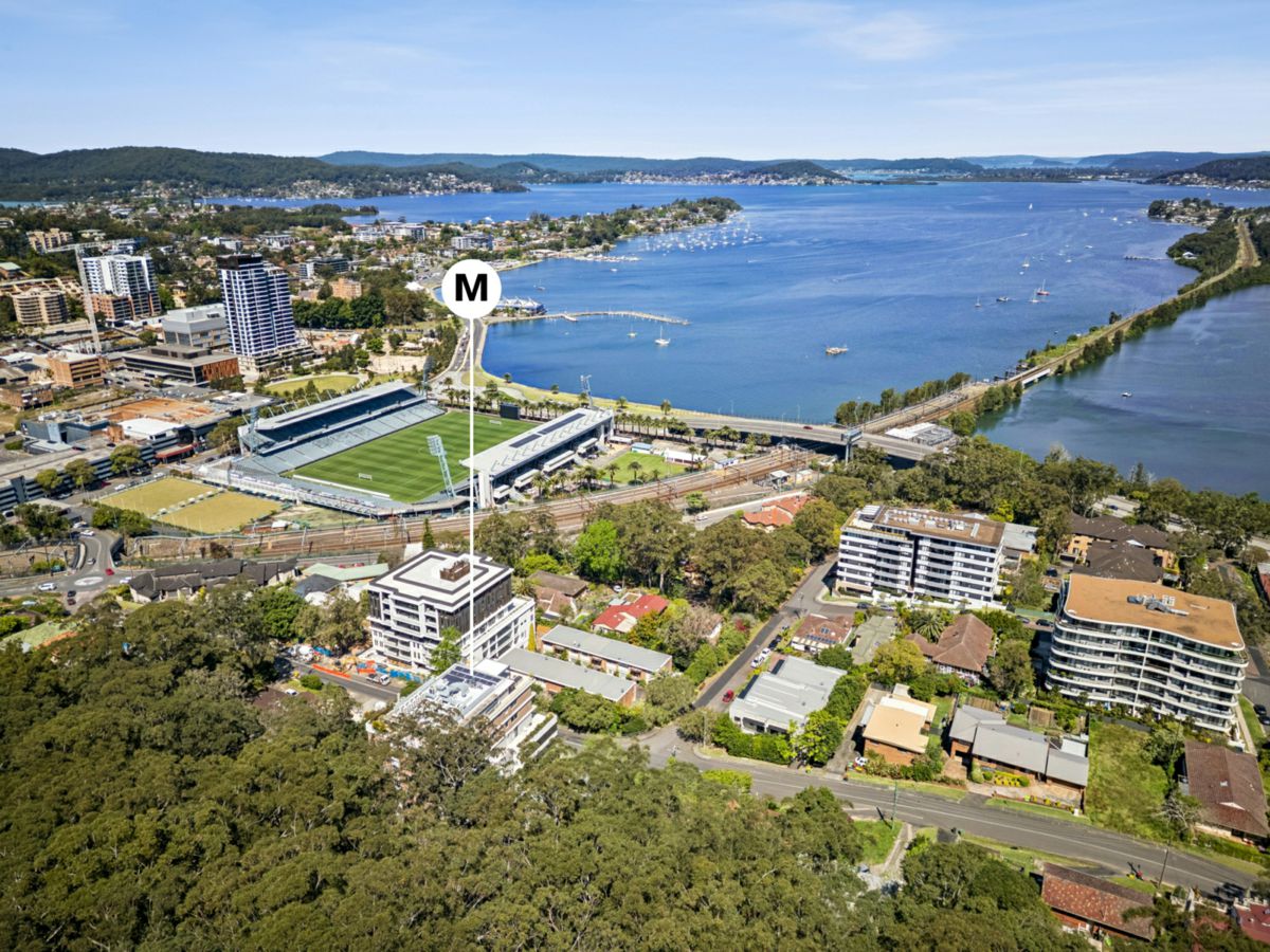 201/72 Donnison Street West, Gosford - image 1