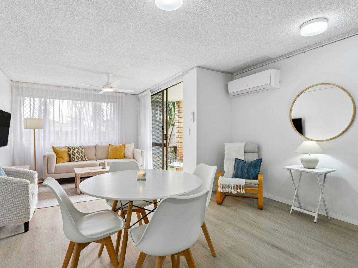 1/6 Coonowrin Street, Battery Hill - image 1