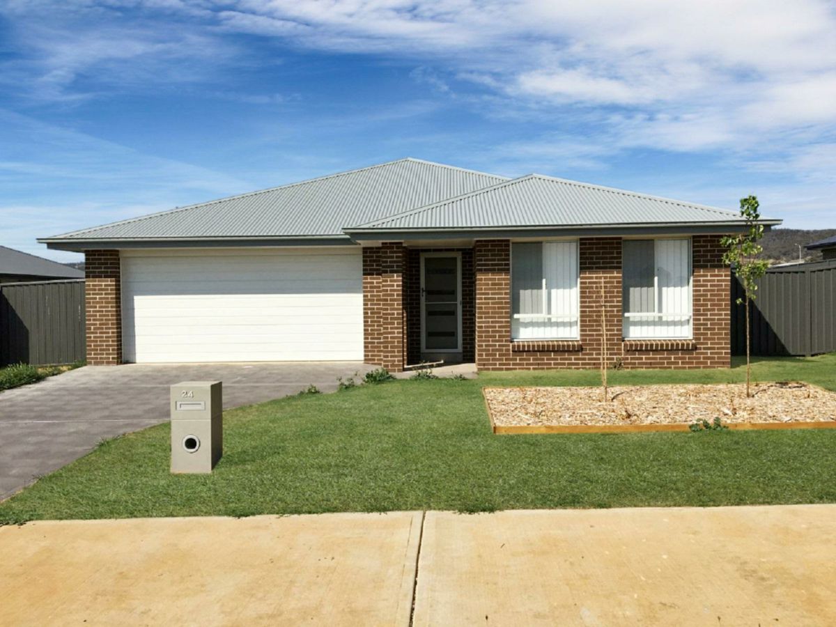 24 Knox Crescent, Mudgee - image 1