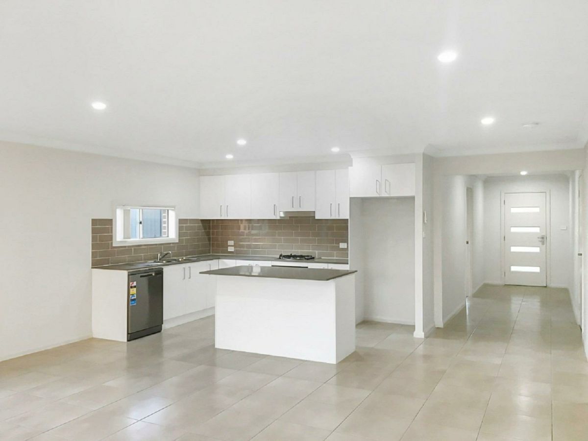 24 Knox Crescent, Mudgee - image 2