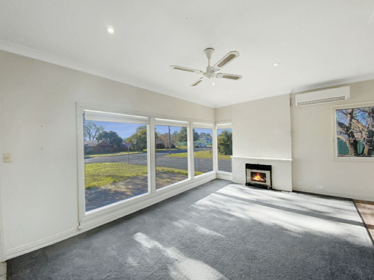 Mudgee - image 3