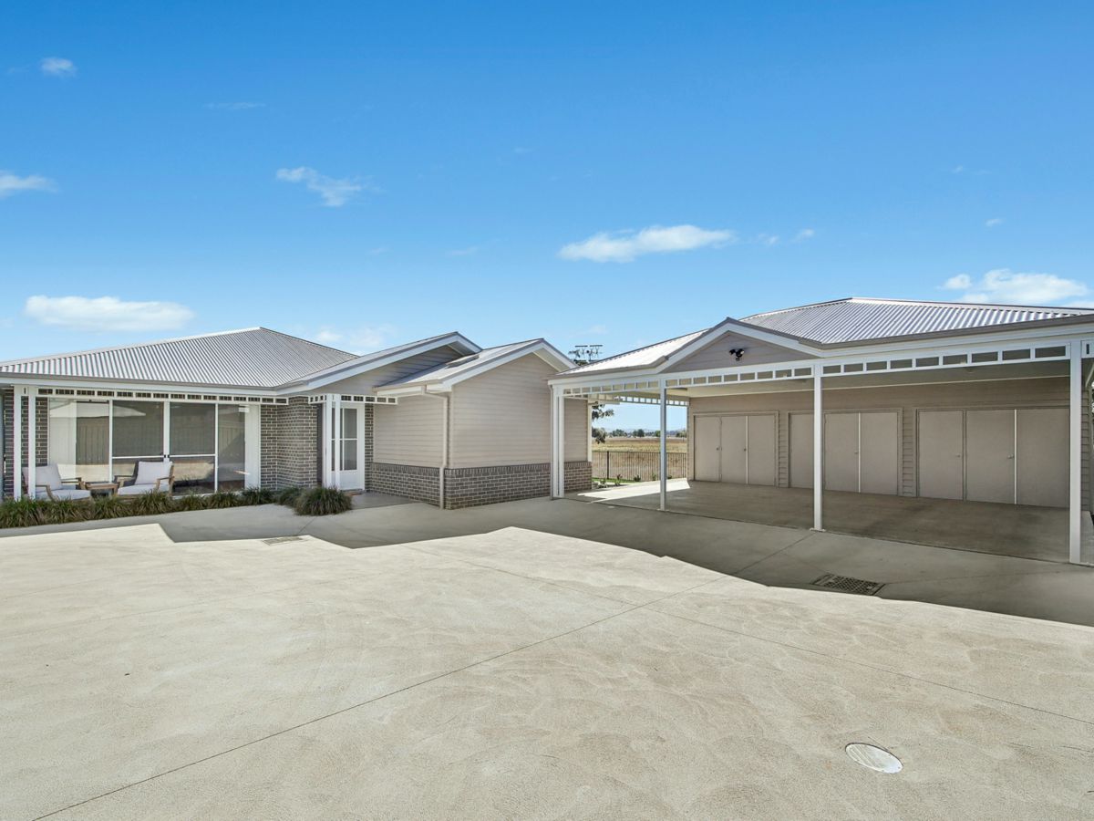 42 Saleyards Lane, Mudgee - image 1