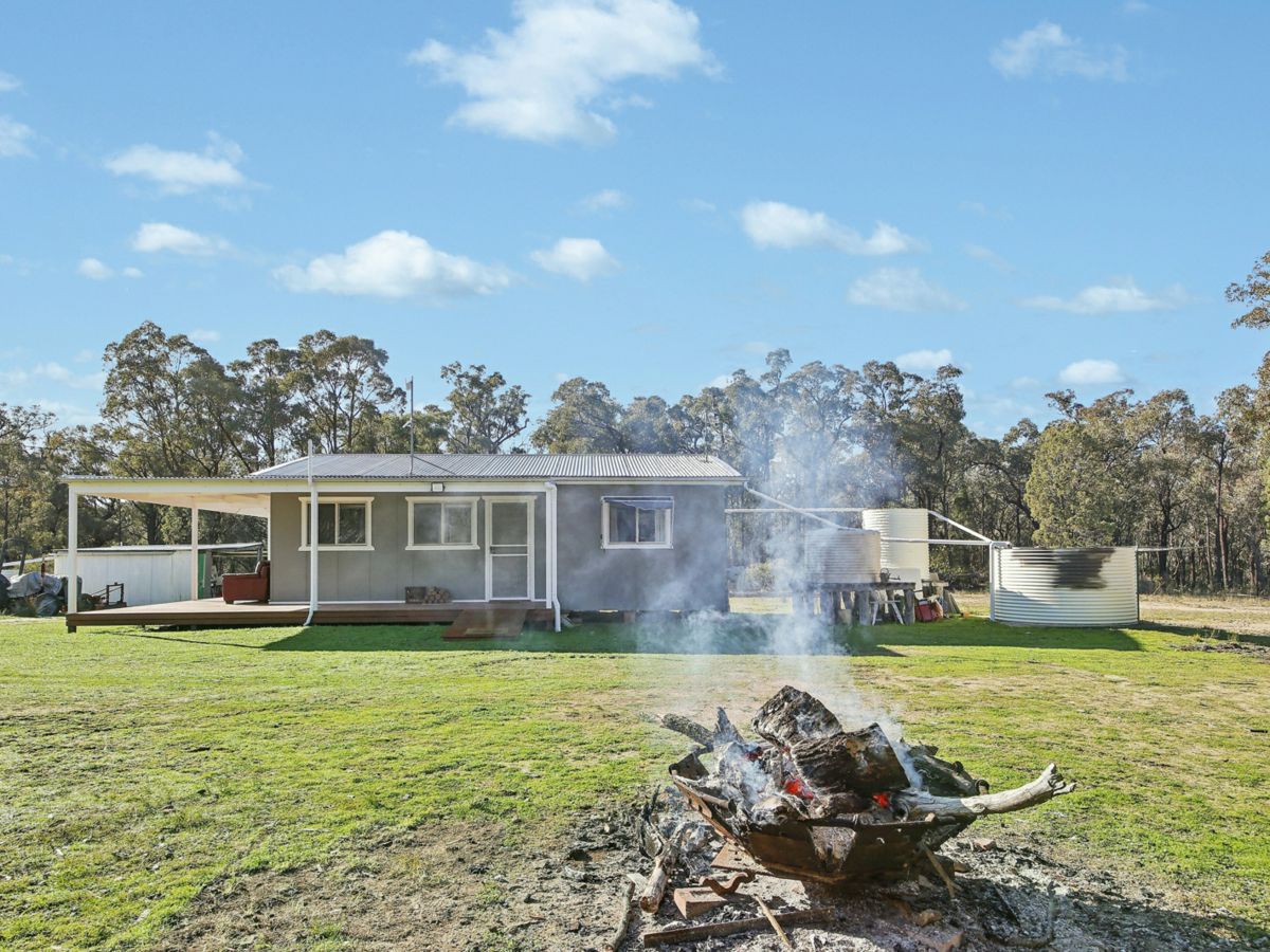 1787 Spring Ridge Road, Gulgong - image 1
