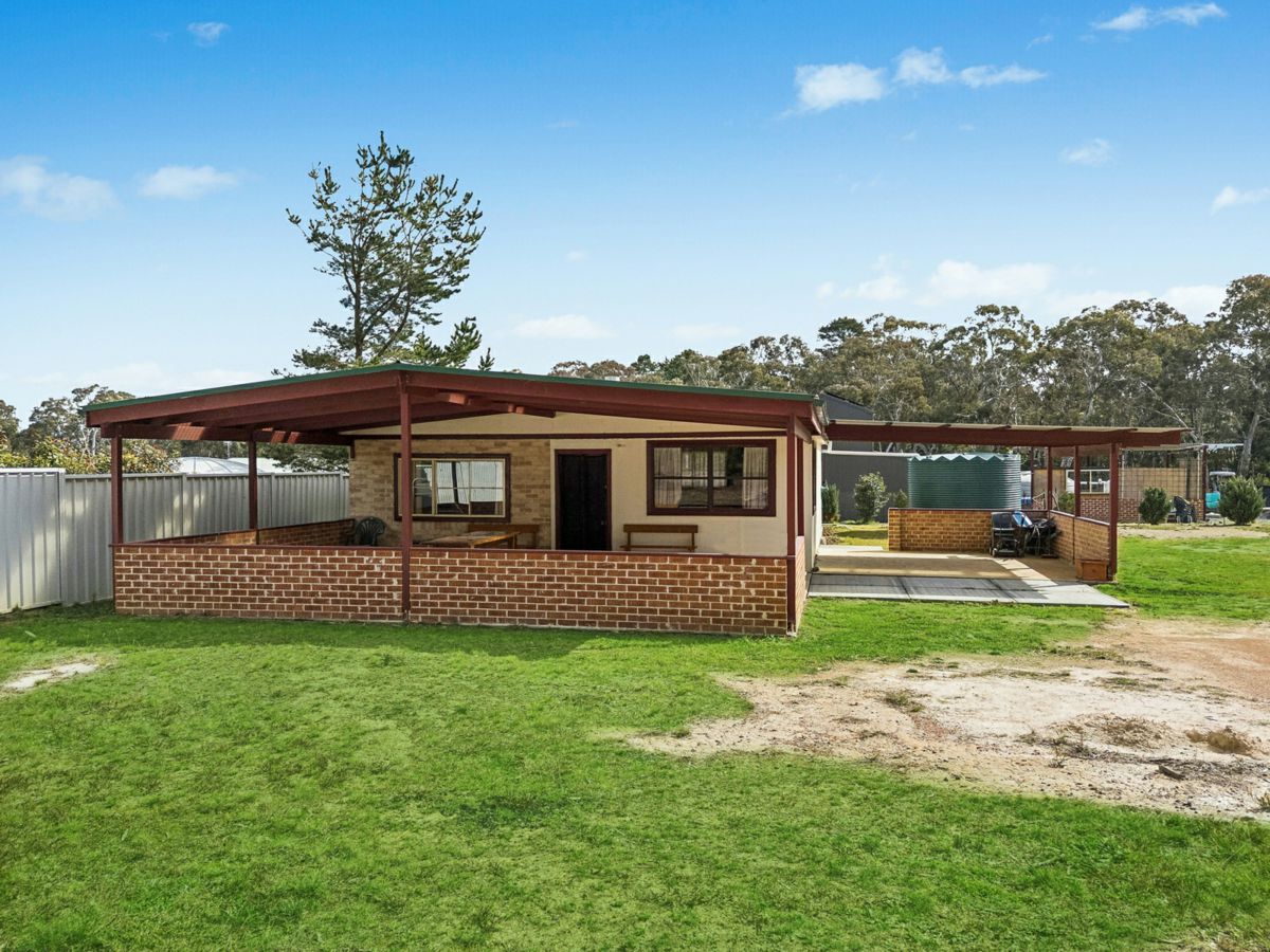 23 Ferris Street, Clandulla - image 1