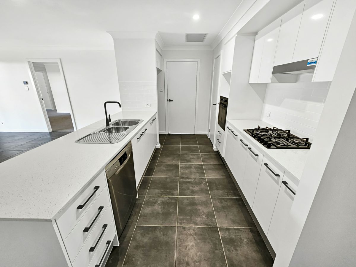 6 Suttor Ave, Mudgee - image 2