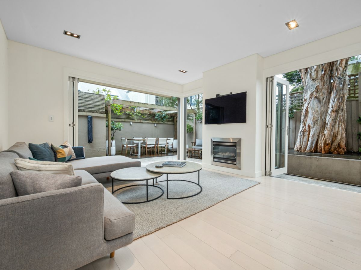 7 Pickering Lane, Woollahra - image 2