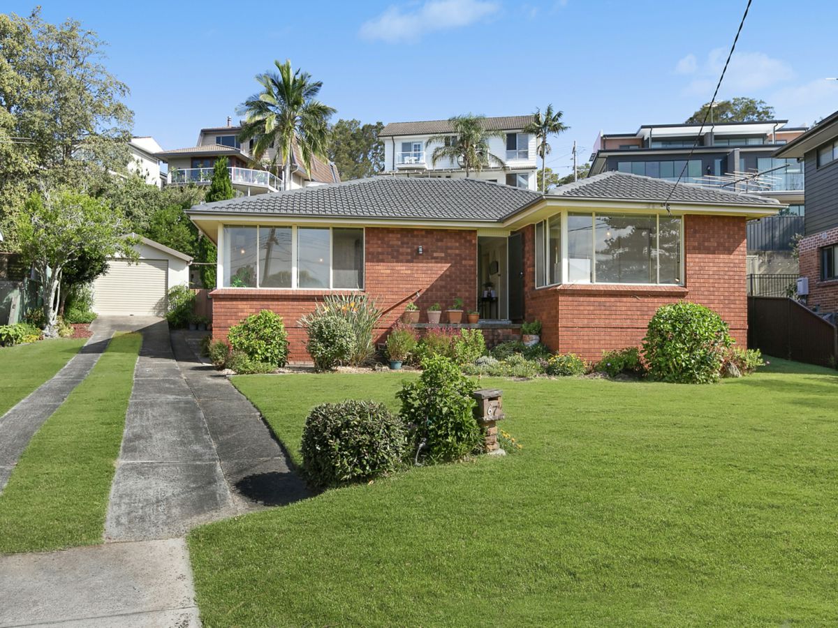 67 Mirrabooka Crescent, Little Bay - image 2