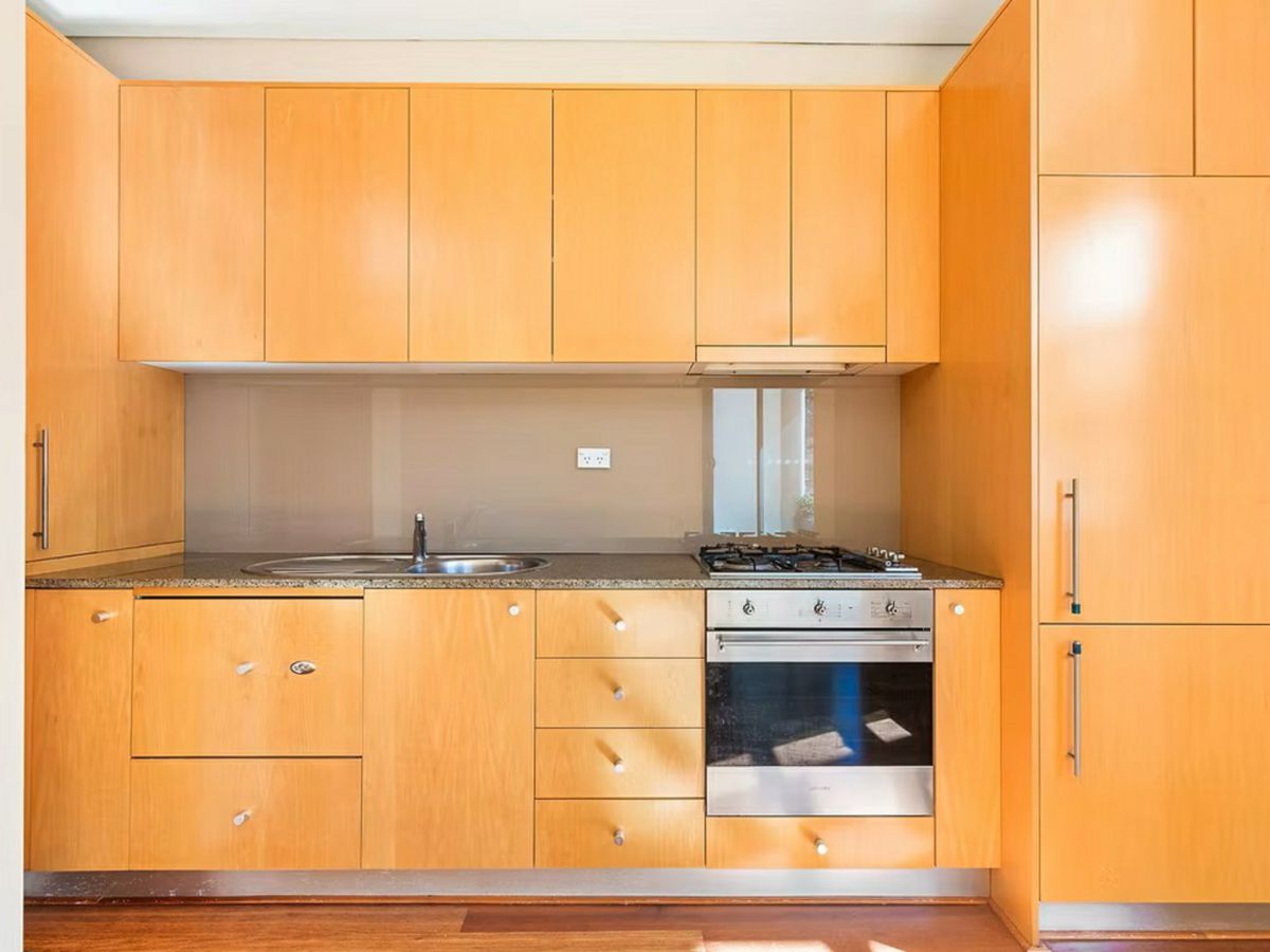 6/280 Bronte Road, Waverley - image 2