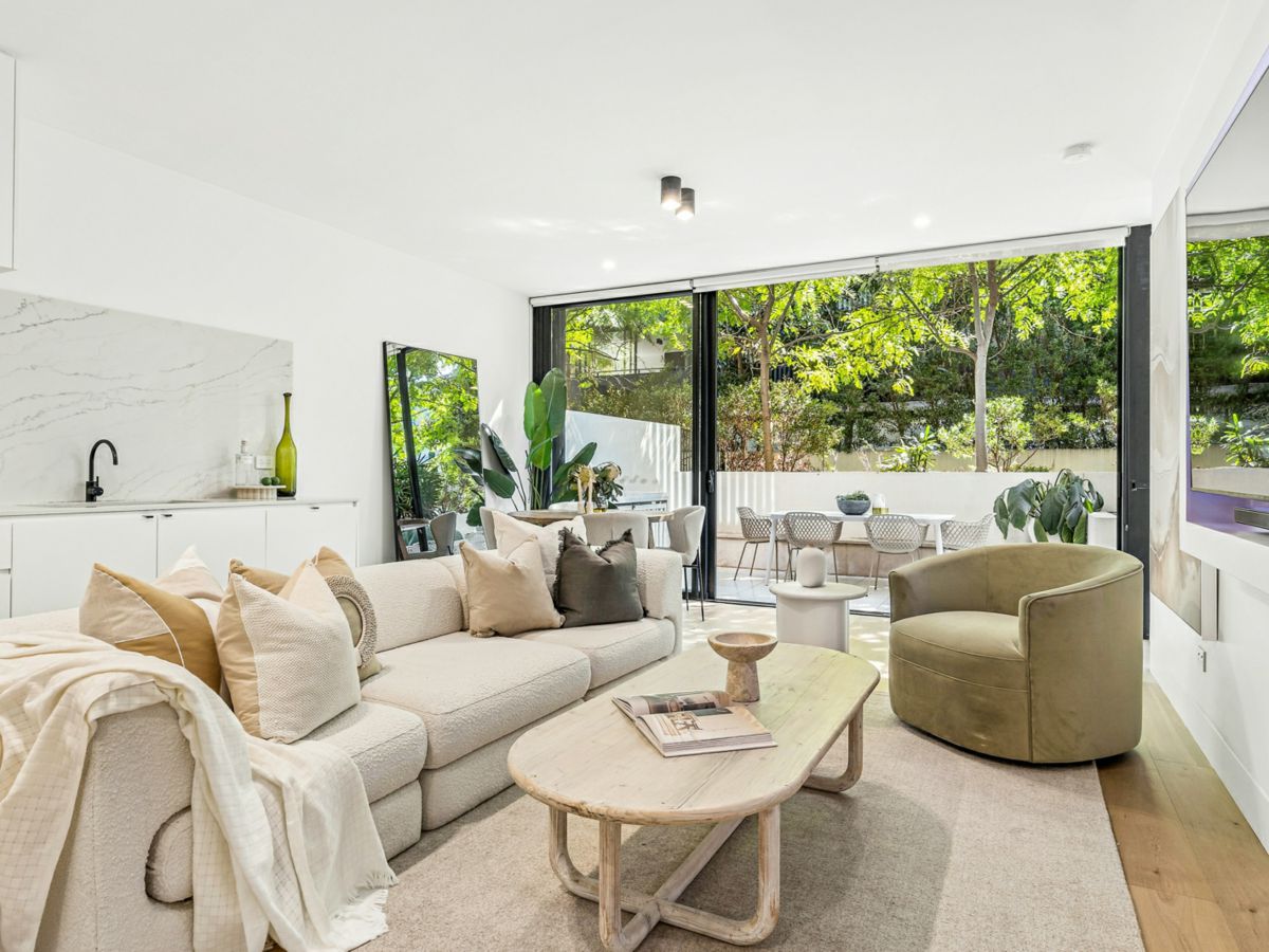 5/293 Alison Road, Coogee - image 2