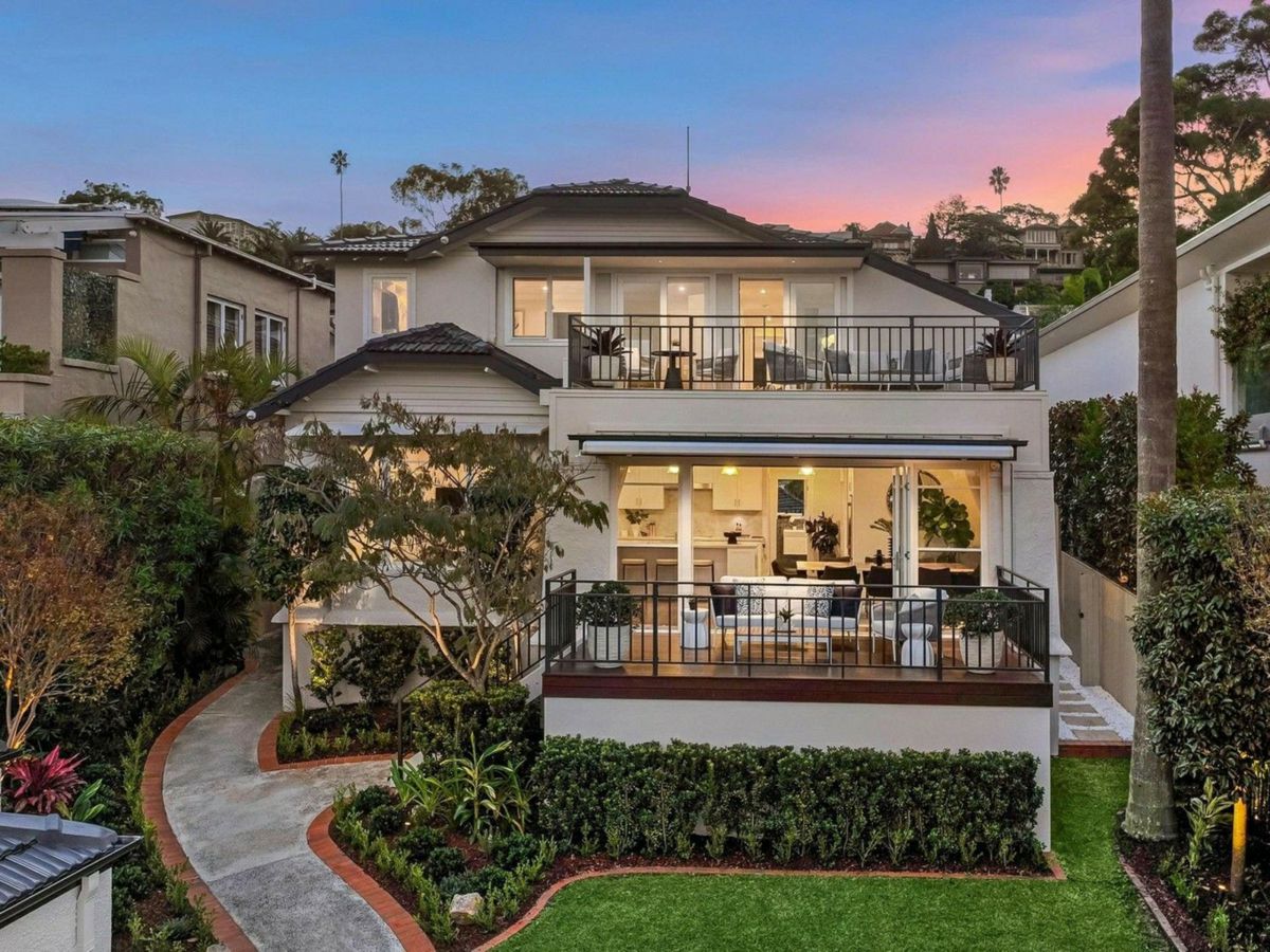 10 Lavoni Street, MOSMAN