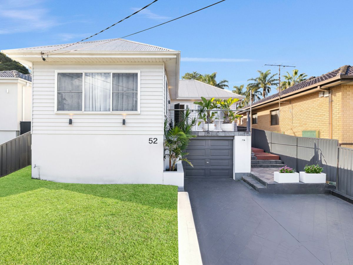 52 Trevelyan Street, Botany - image 1