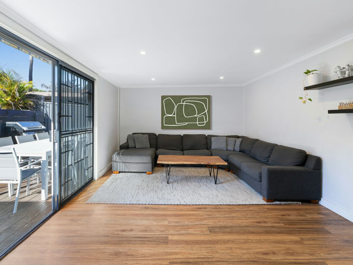 52 Trevelyan Street, Botany - image 3