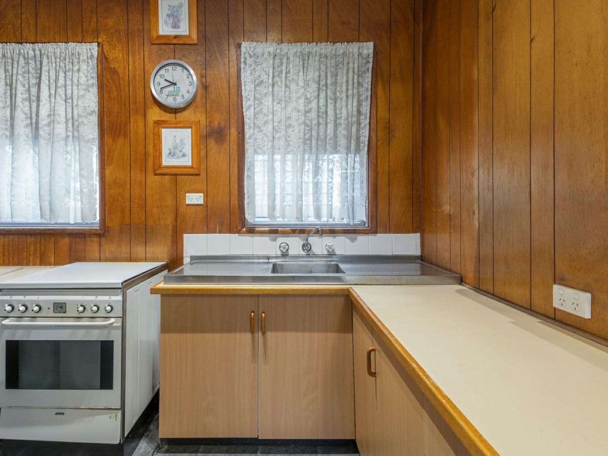 13 Swinbourne Street, Botany - image 3