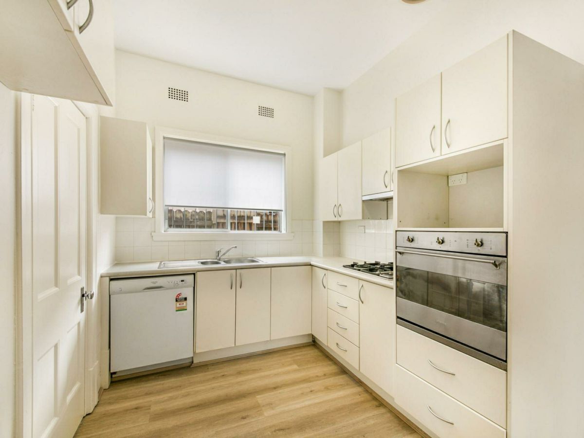 26 Stewart Street, Randwick - image 3