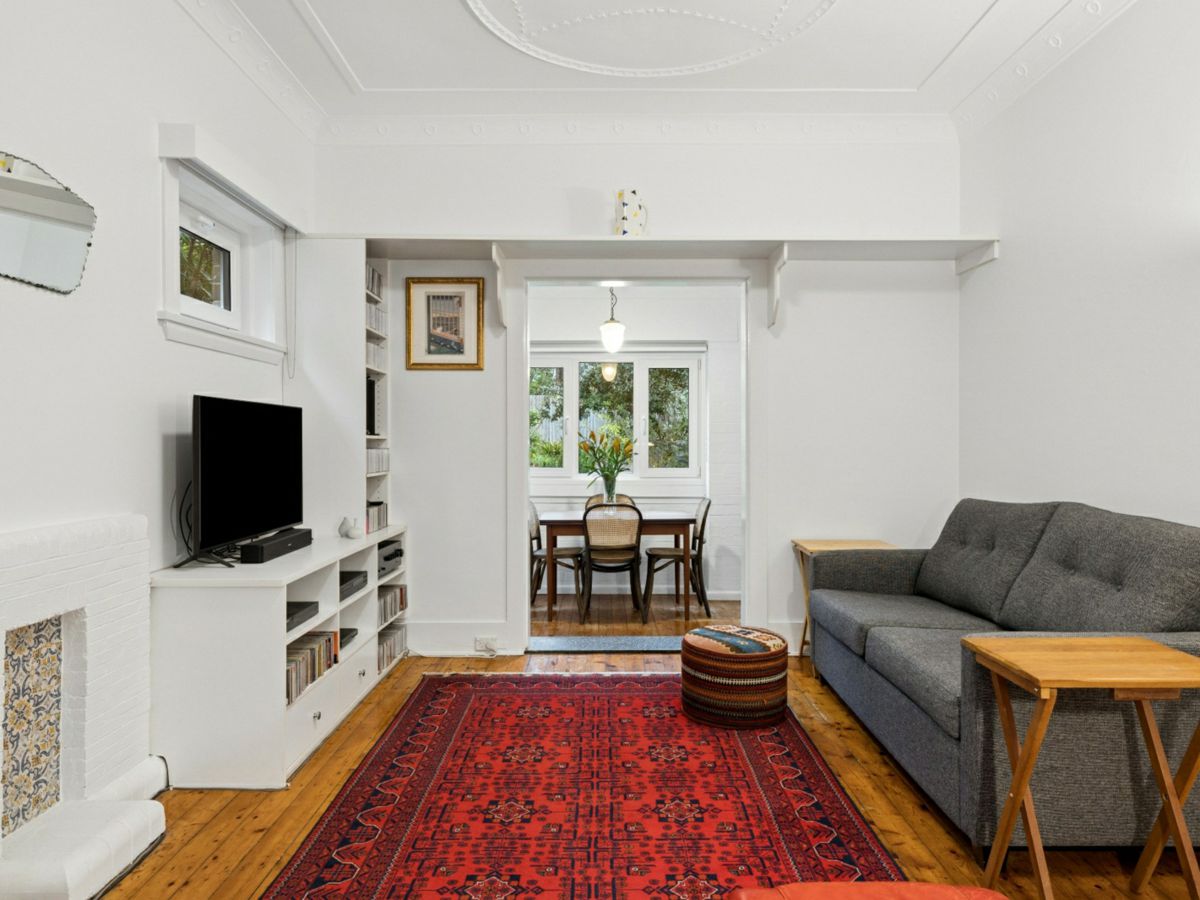 2/54B Simpson Street, Bondi Beach - image 2