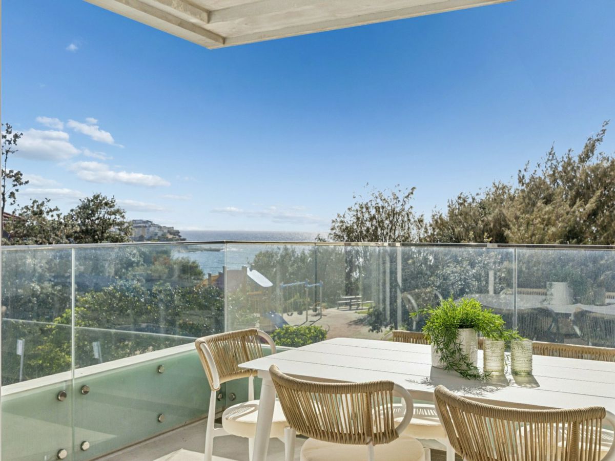 1/91 Fletcher Street, Tamarama - image 2